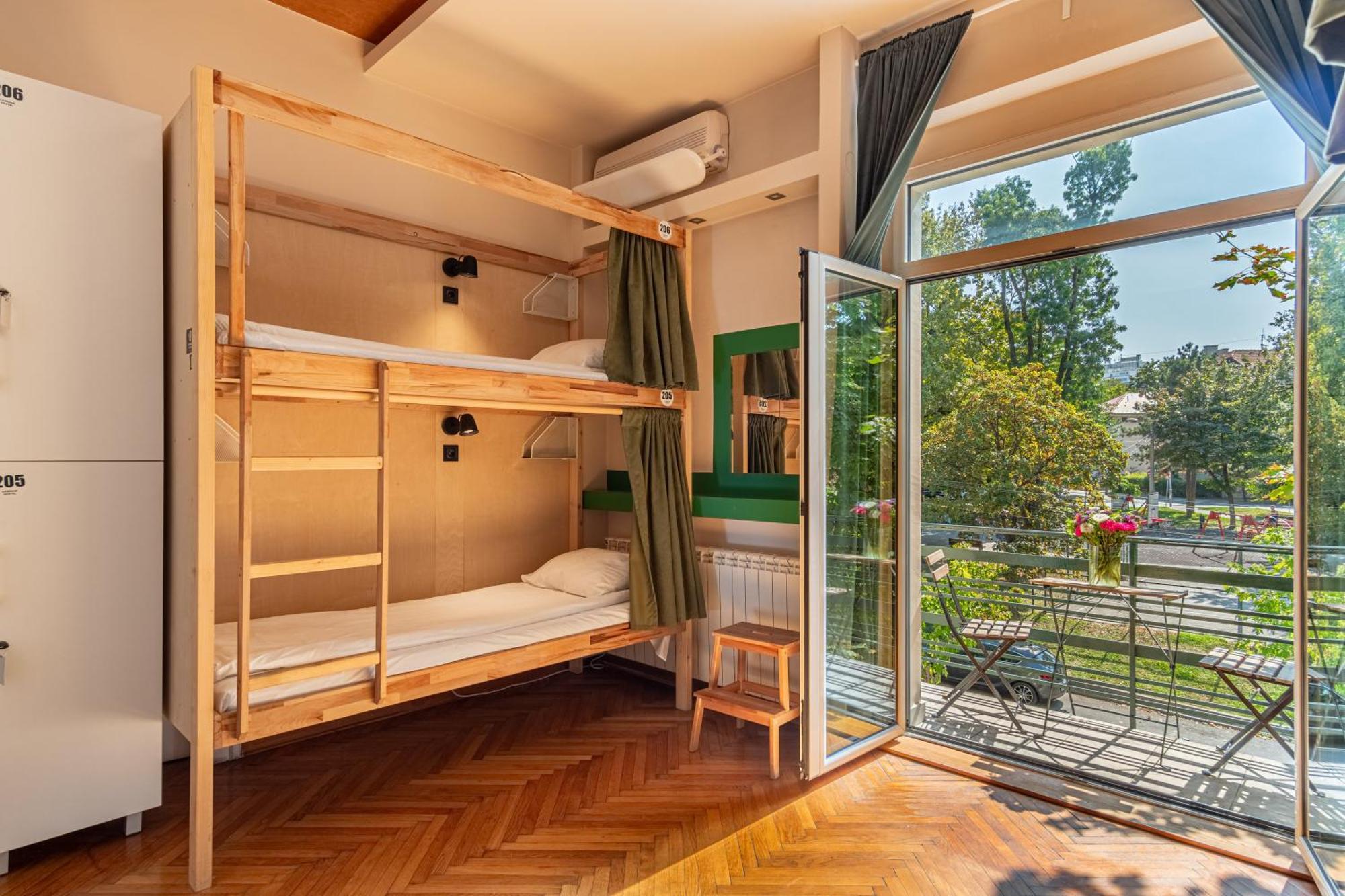Cabbage Hostel 베오그라드 외부 사진