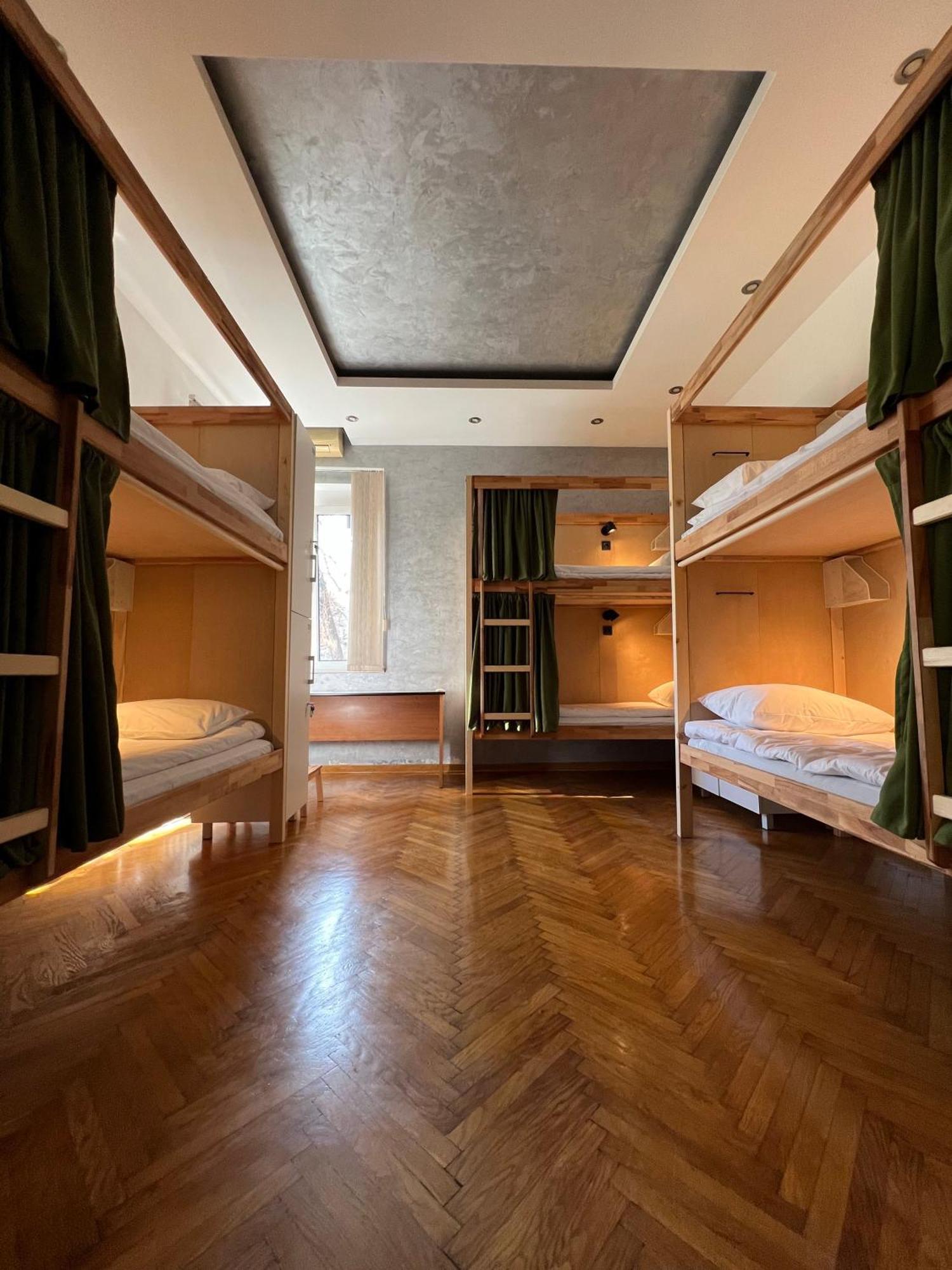 Cabbage Hostel 베오그라드 외부 사진