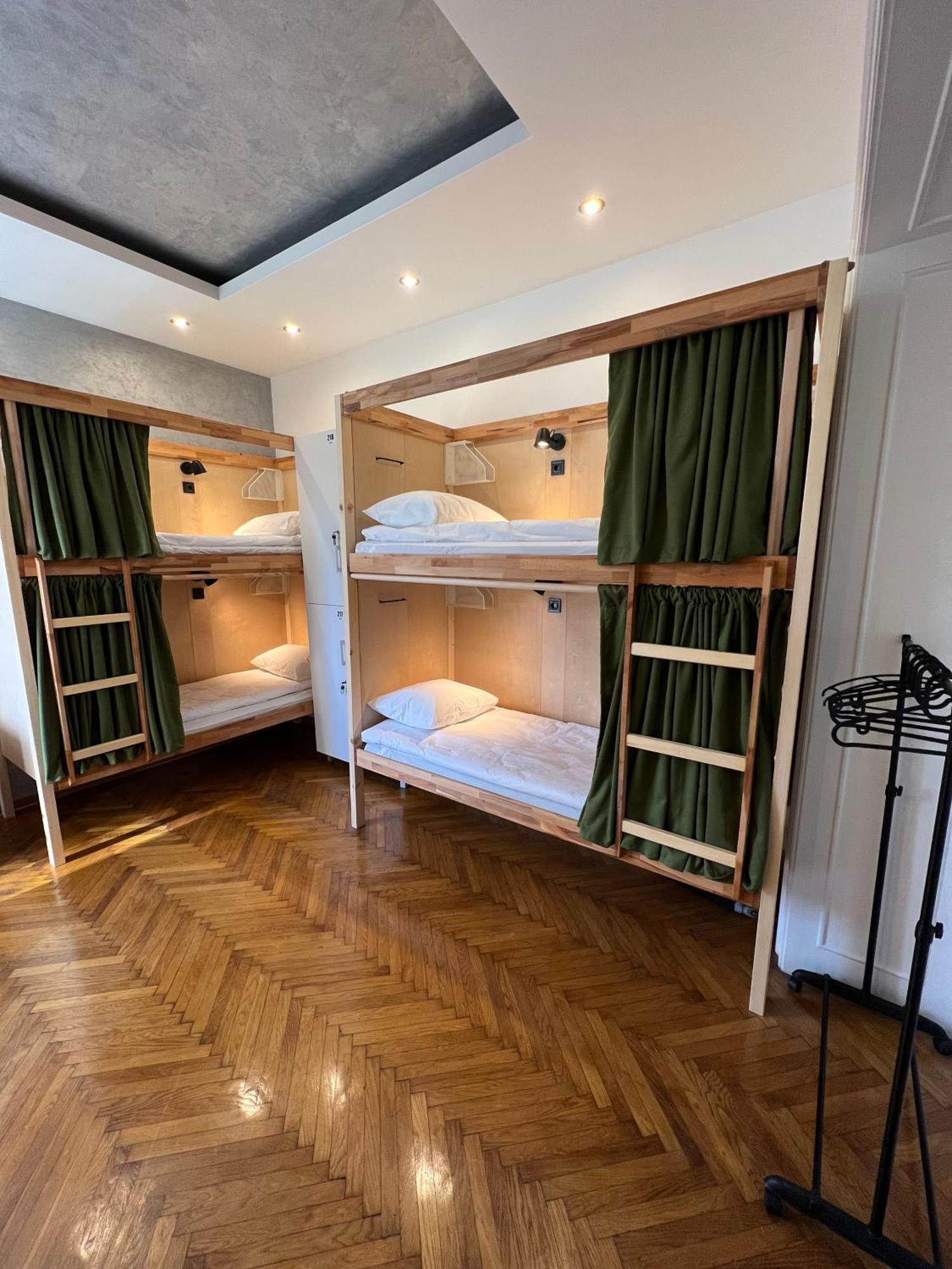 Cabbage Hostel 베오그라드 외부 사진