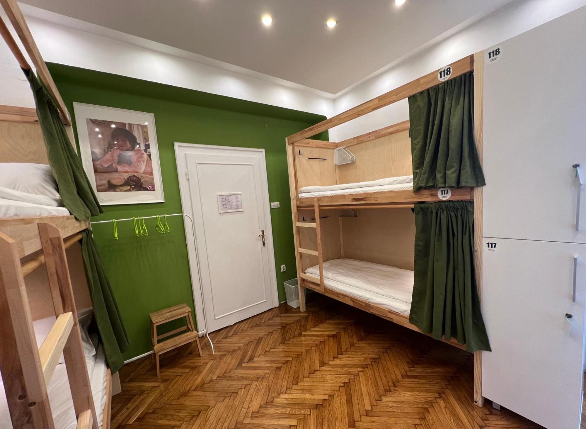 Cabbage Hostel 베오그라드 외부 사진