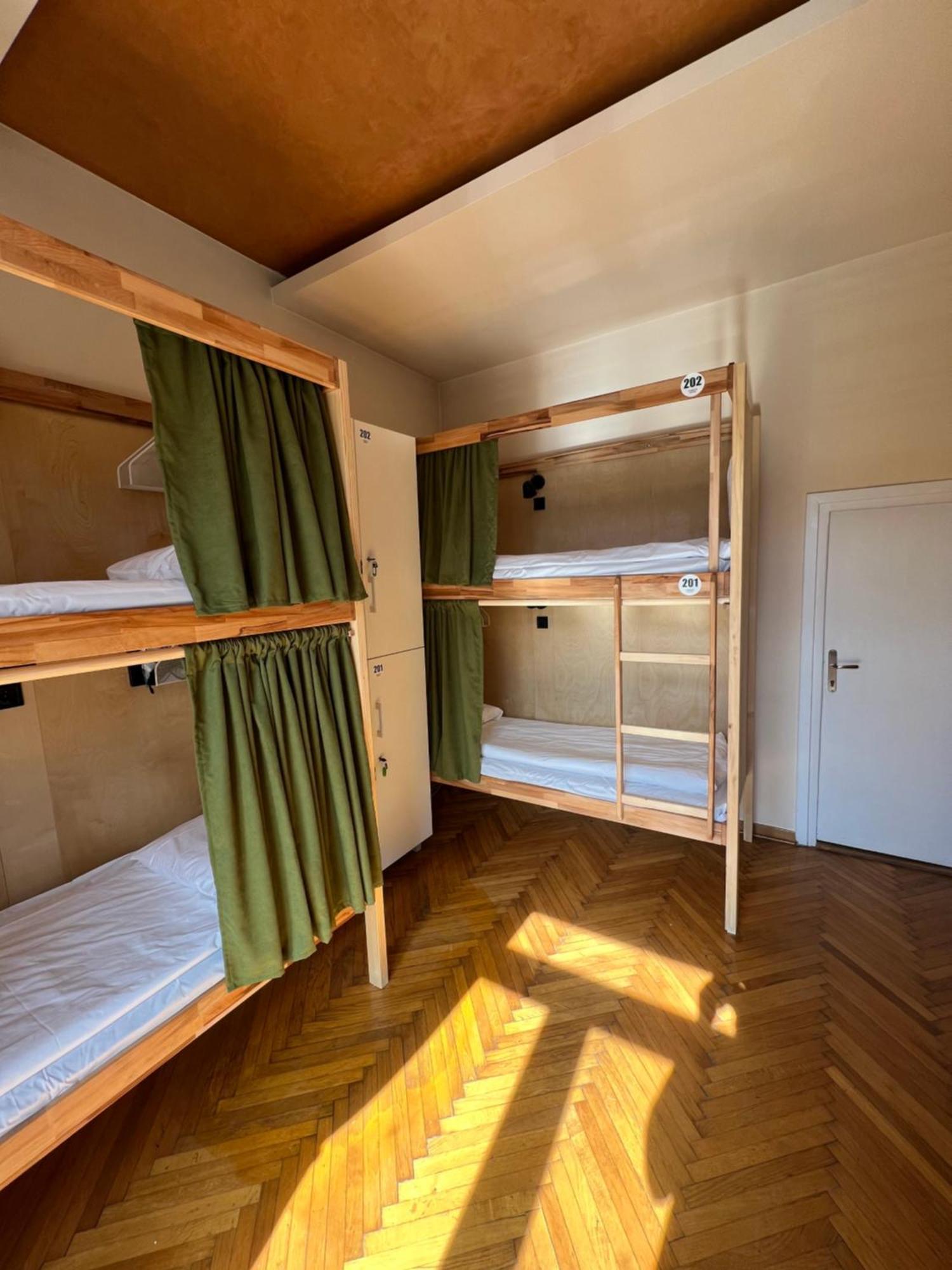 Cabbage Hostel 베오그라드 외부 사진